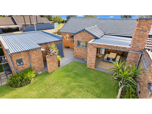 <!--[if BLOCK]><![endif]--> 588  Feldspar Street, Elardus Park, Pretoria <!--[if ENDBLOCK]><![endif]-->